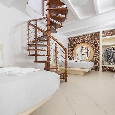 Secret Earth Villas - Santorini Камарі Екстер'єр фото