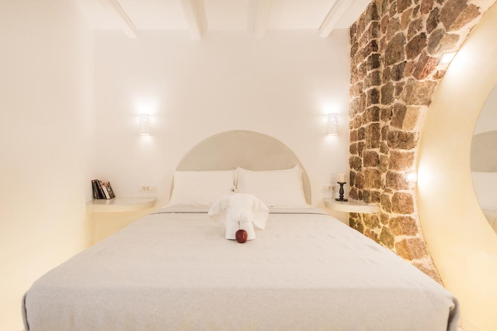 Secret Earth Villas - Santorini Камарі Екстер'єр фото