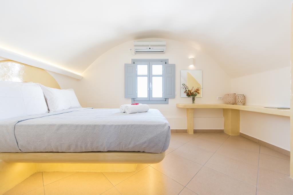 Secret Earth Villas - Santorini Камарі Екстер'єр фото